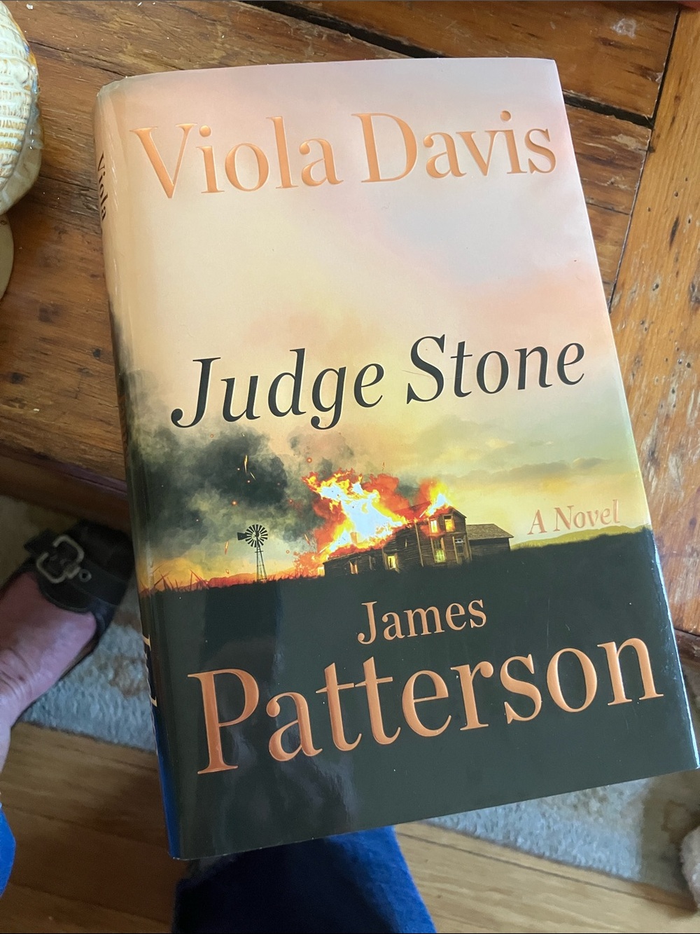 James Patterson "Judge Stone" by Viola Davis - Orange/Black Cover